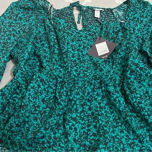Ava Viv Dark Green Top